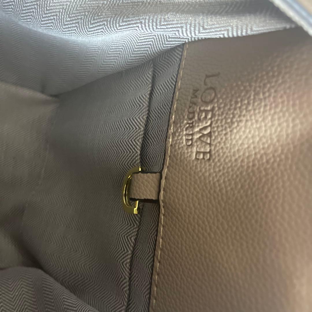【あんしん鑑定付き新品未使用】LOEWE ハンモックスモール サンド