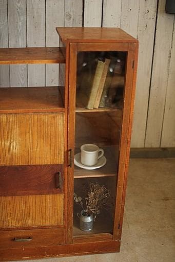 古い小ぶりな木枠ガラス戸棚　収納棚　食器棚　キャビネット　古家具