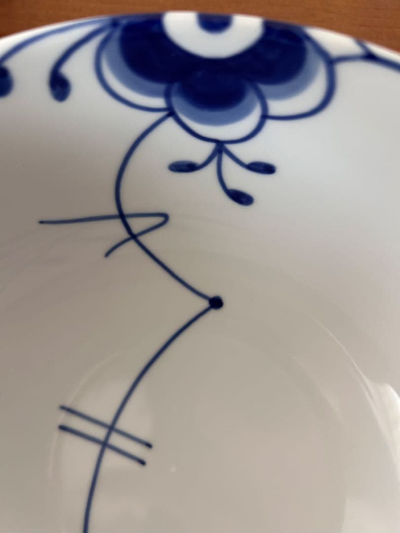 ブルーフルーテッド　メガ　ボウル　1個