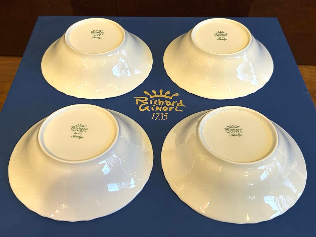 【箱付】リチャードジノリ　フルーツソーサー　サラダボウル　4枚セット