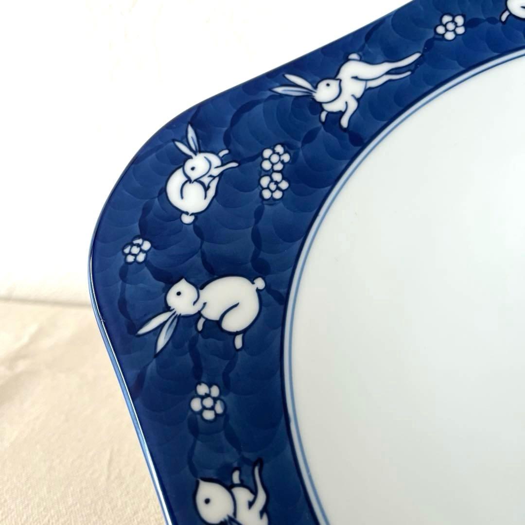 ☆K793○源右衛門窯　ウサギ紋スクエア大皿【未使用】元箱・栞・説明書有り