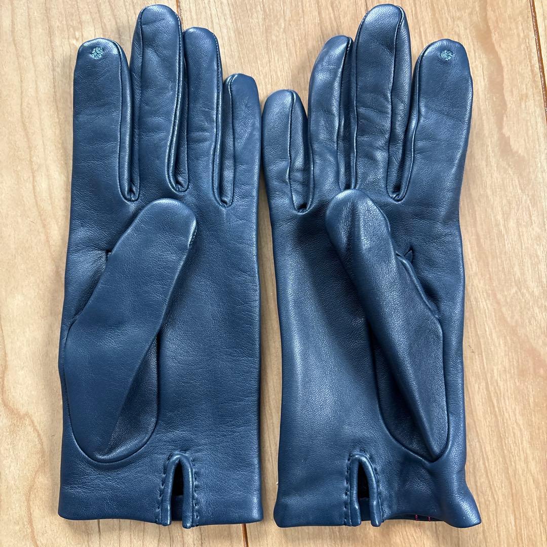 美品　未使用　エルメス　ネイビー レザー 手袋 刺繍入り