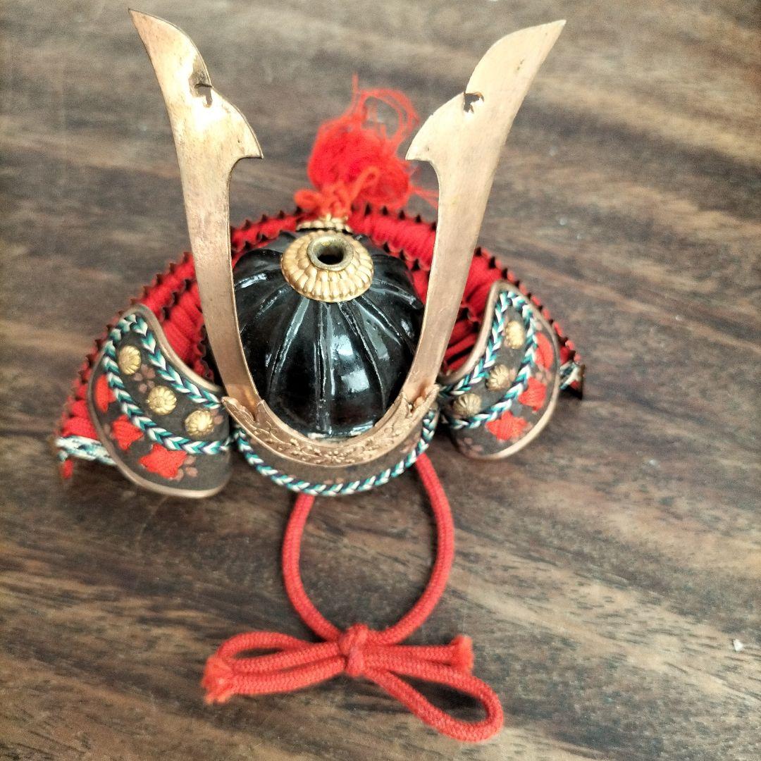 鎧兜　赤　蜻蛉　　箱有