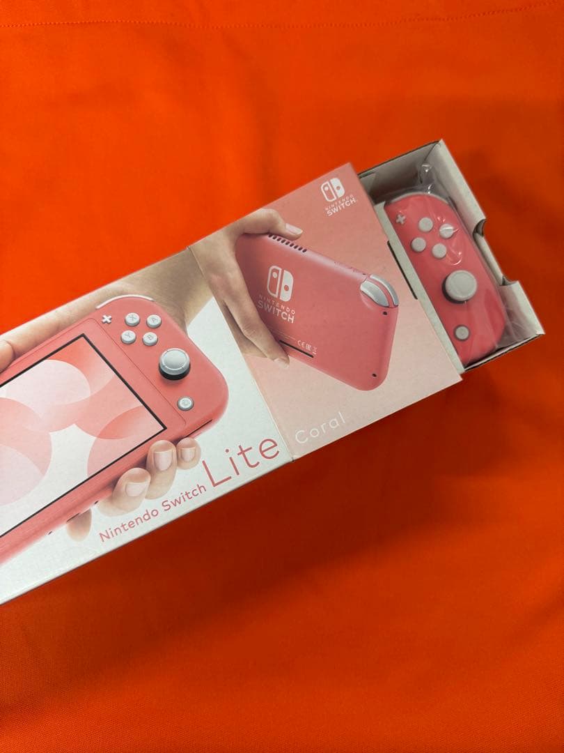★新品未使用★Nintendo Switch Lite コーラル/Coral