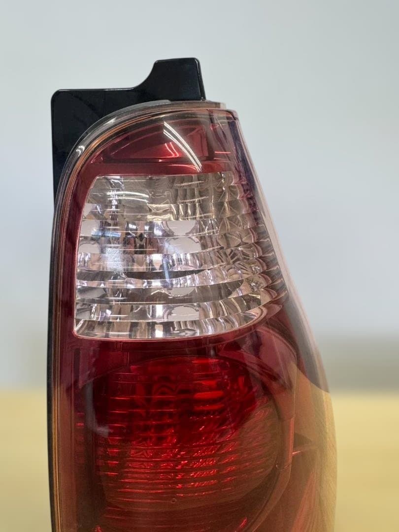ハイラックス サーフ トヨタ 純正 テールランプ 左右 210 215