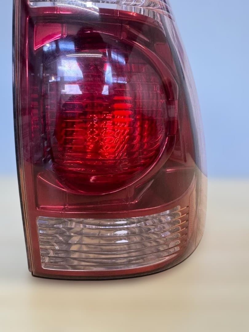 ハイラックス サーフ トヨタ 純正 テールランプ 左右 210 215