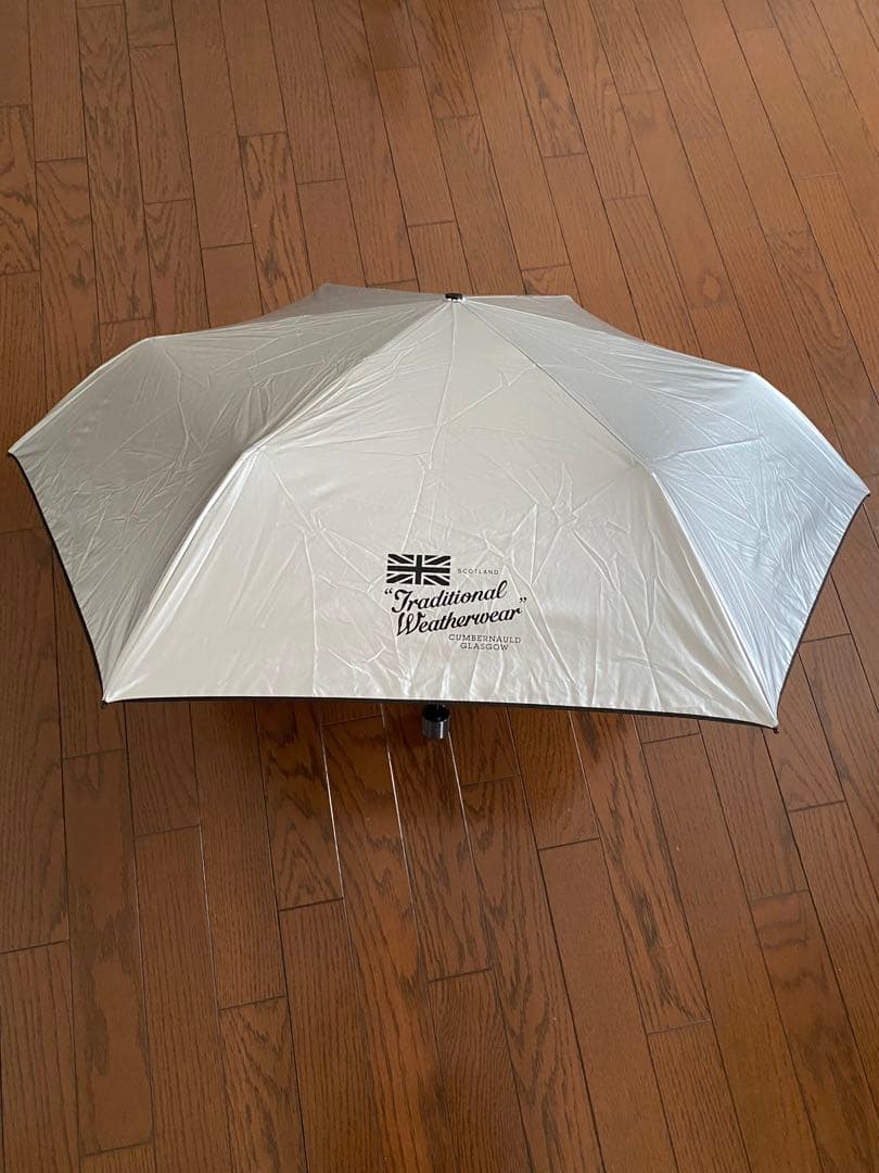 Traditional weather wear / 日傘　シルバー