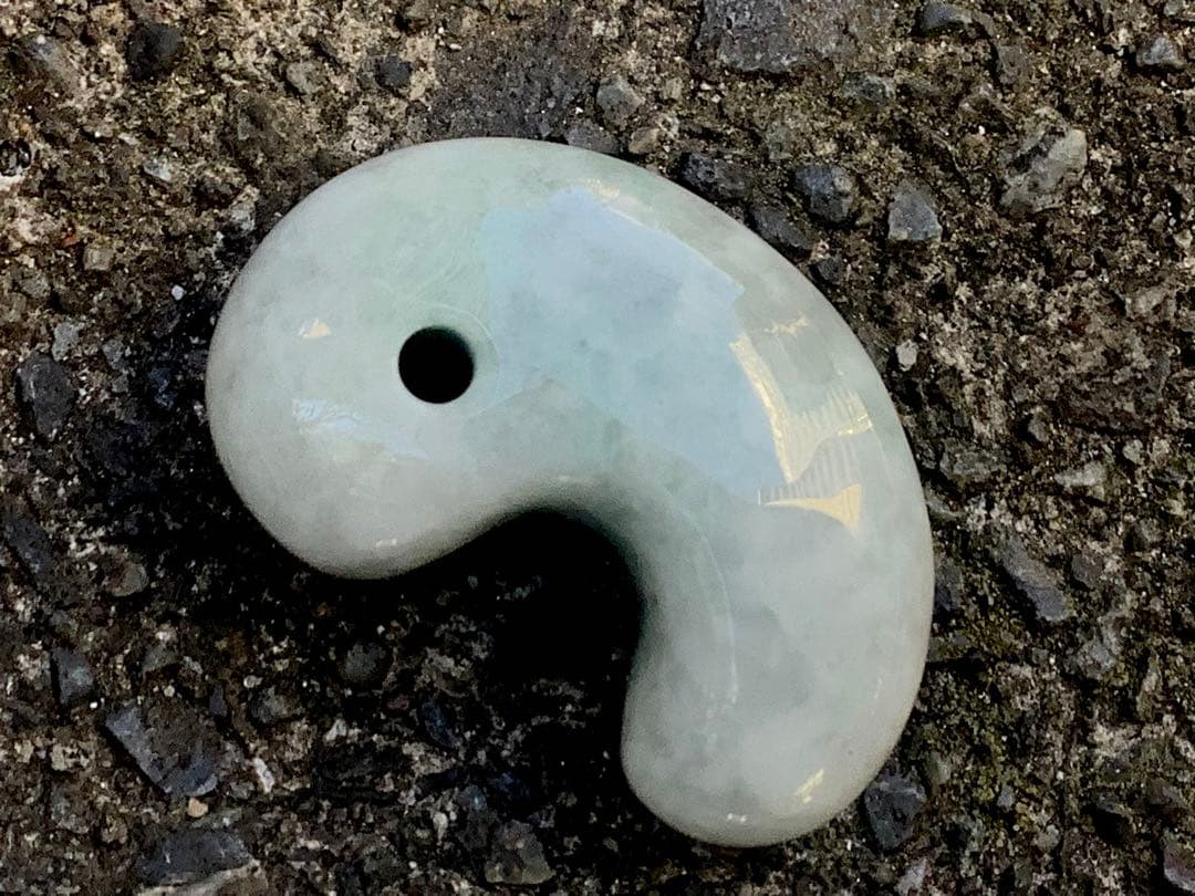 ✳激安‼️特別安価　糸魚川翡翠アイスジェイド*氷肌目　古代からのお守り　機械鑑定付