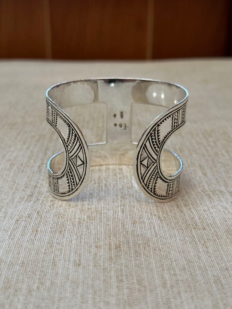 HERMES エルメス アノーブレスレット トゥアレグ GM バングル