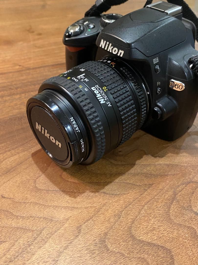 Nikon D60 CCDデジタル一眼　動作品　35-70 AFニッコールレンズ