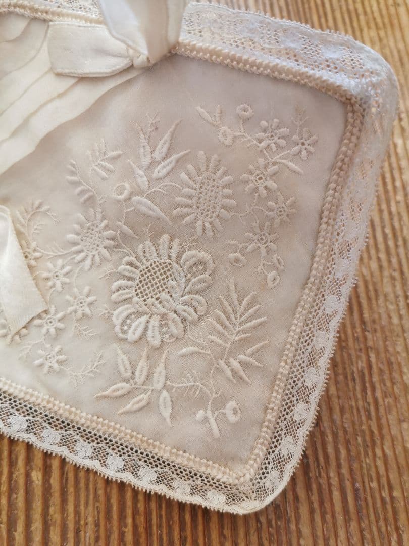 アンティーク 初聖体式 花刺繍&プリーツ リネンシルク オモニエール 二重バッグ