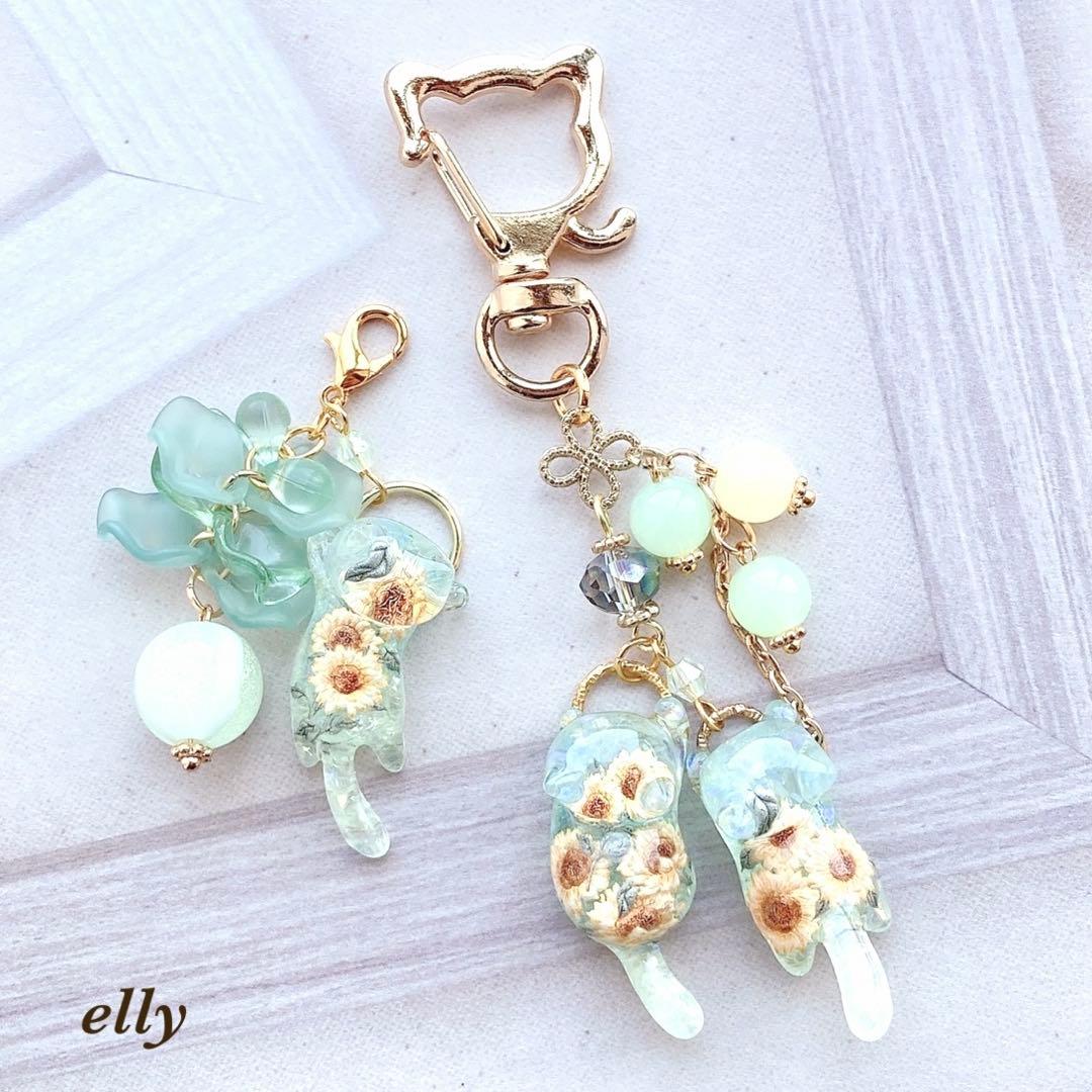 【sawasawa様】1374.天然石　琉球ガラス　星型　ジャンピング猫　レジン