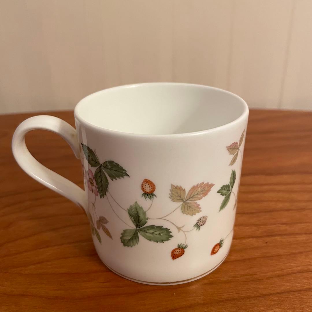 ✨美品✨英国王室御用達 高級食器ブランド  食器3点セット ②