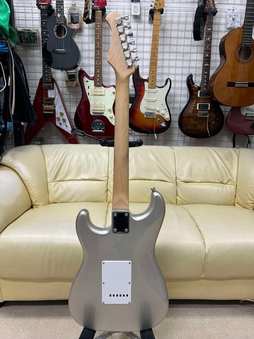 バッカス ストラトキャスターBACCHUS / BST-1R Silver