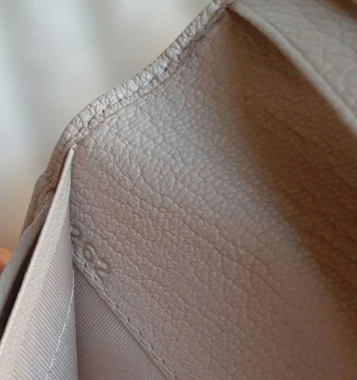 【美品】レア ミュウミュウ マドラス 財布 5MO009