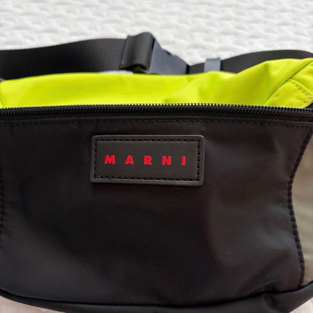 MARNI マルニ ボディバッグ ウエストバッグ　明日朝発送　土曜日迄の出品です