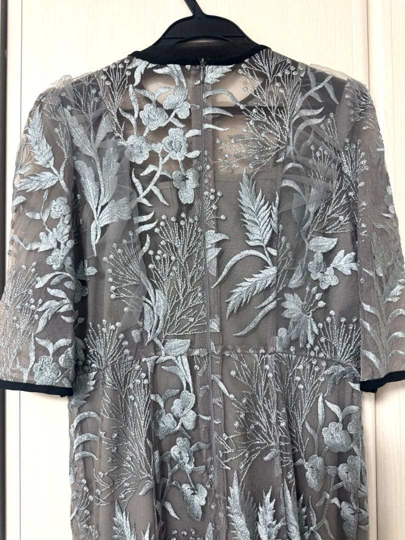 【LEJA】刺繍レース配色パイピングショルダーフ リルマーメイドシルエットM