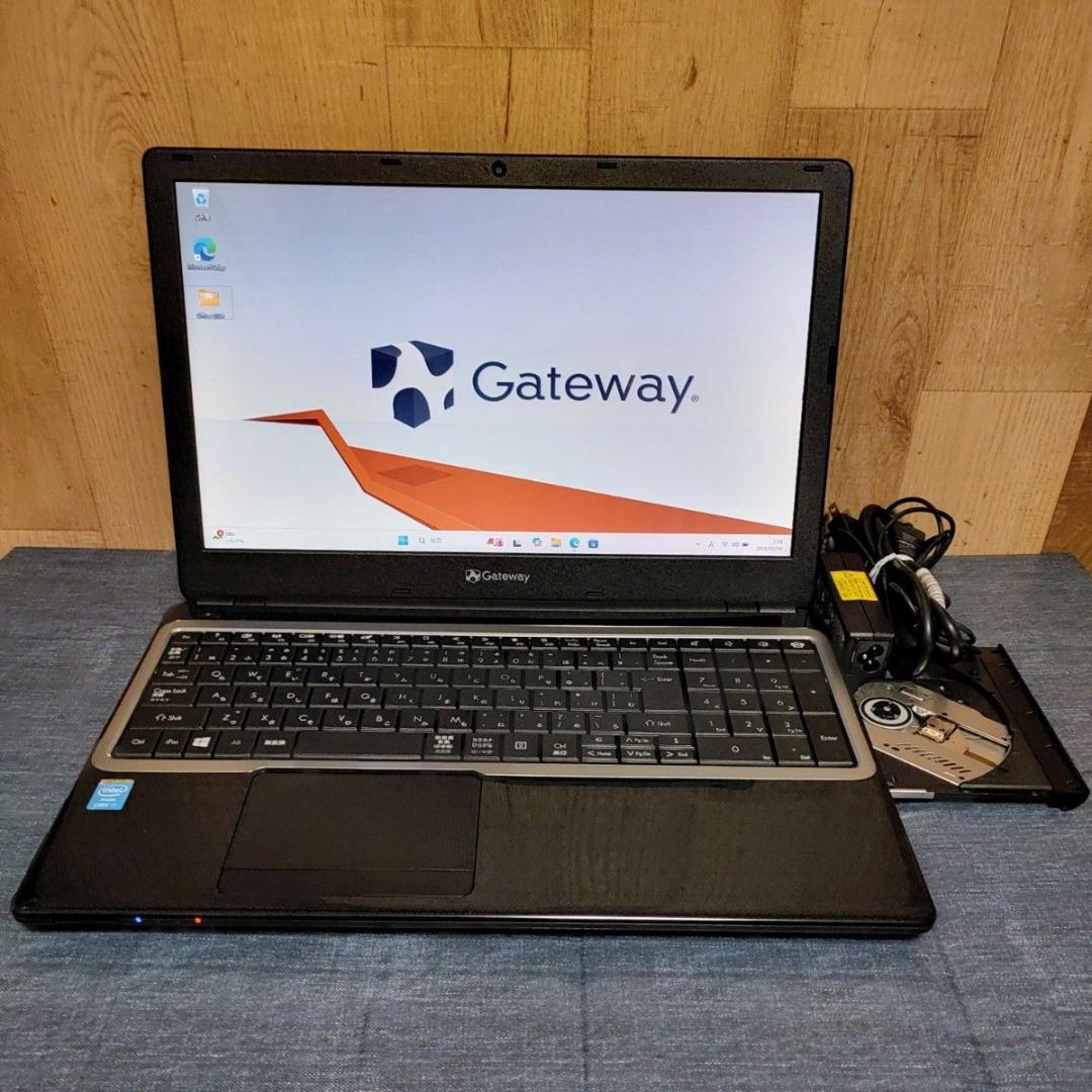 Gateway ノートパソコン Corei7 メモリ16GB SSD512GB