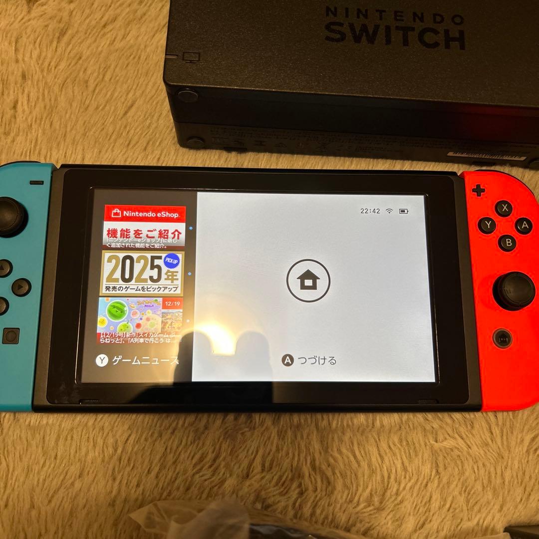 Nintendo Switch ネオンブルー/ネオンレッド 本体とソフト2個‼️