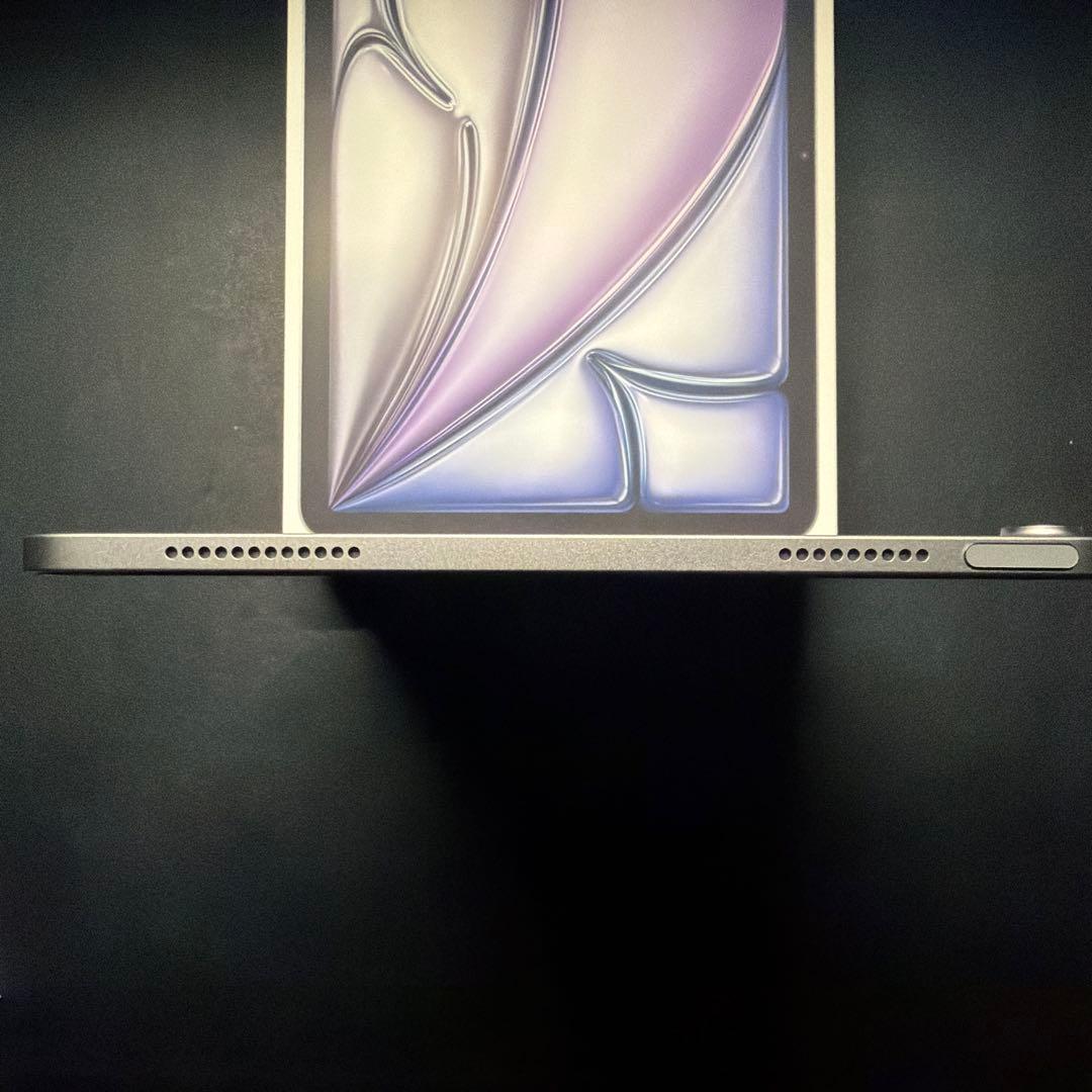 ほぼ新品iPad Air M3 11インチ128GB メーカー保証期間中