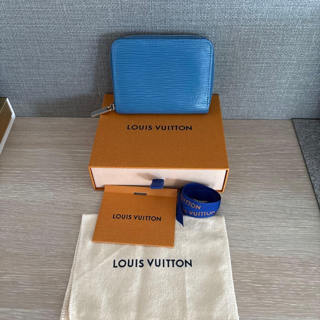 ルイヴィトン エピ ジッピーパース 小銭入れ 財布 ブルー