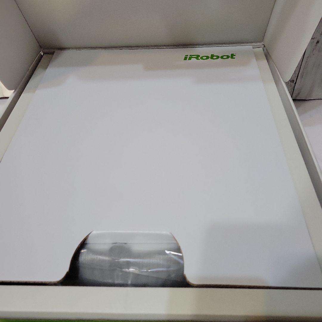 【新品未使用】アイロボット　ルンバ 680