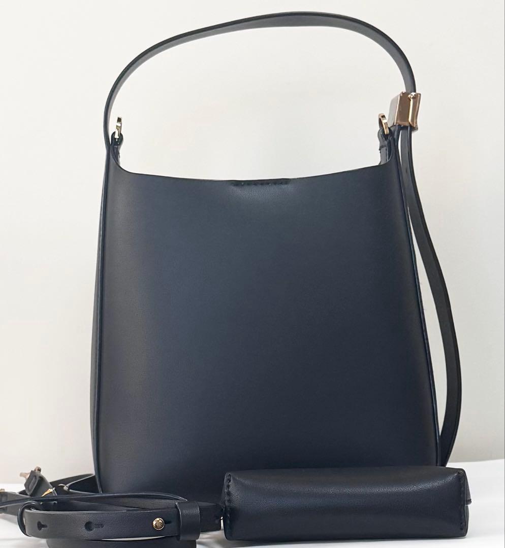 CHARLES & KEITH Edna エドナ バケツバッグ ブラック