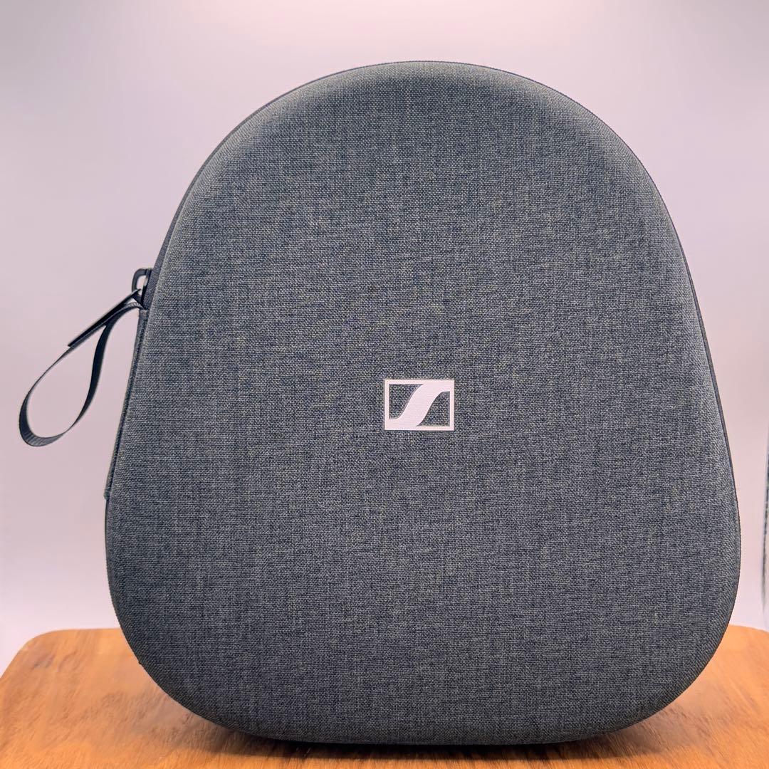 美品　Sennheiser Momentum 4 ワイヤレスヘッドホン