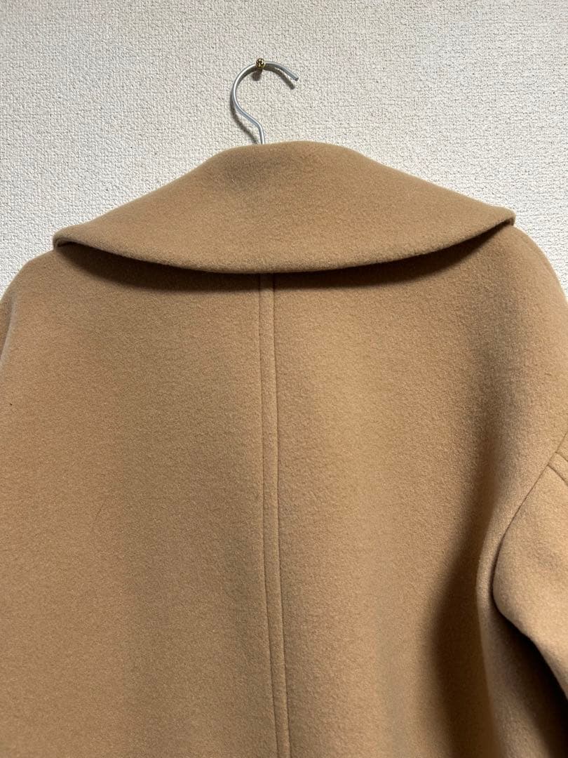 ベージュ ウールチェスターコート