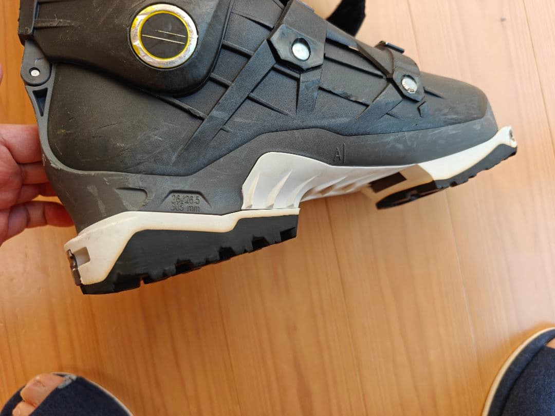 サロモン QST PRO 100 (26.0/26.5cm) ウォークモード付