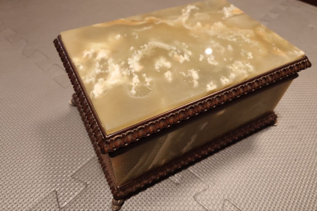 Reuge 手巻きオルゴール