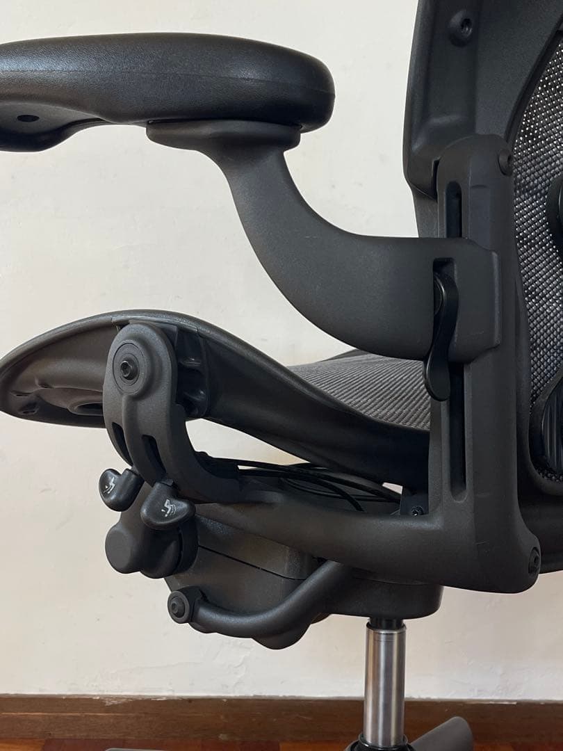 ハーマンミラー アーロンチェア Bサイズ ヘッドレスト セット フル装備 1
