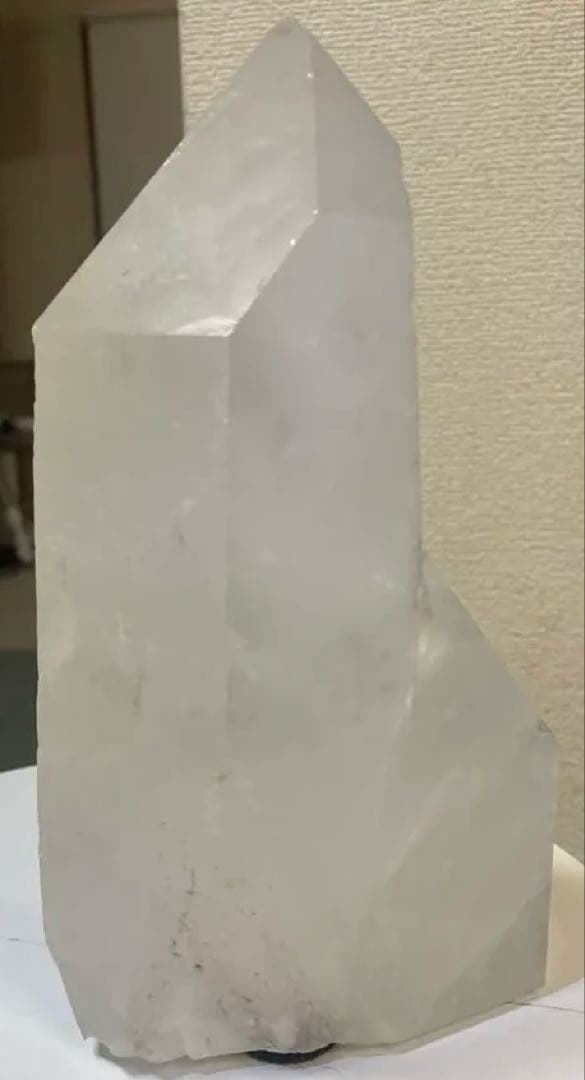 【2.6kg】天然水晶（クォーツ）ポイント｜存在感あるインテリアストーン