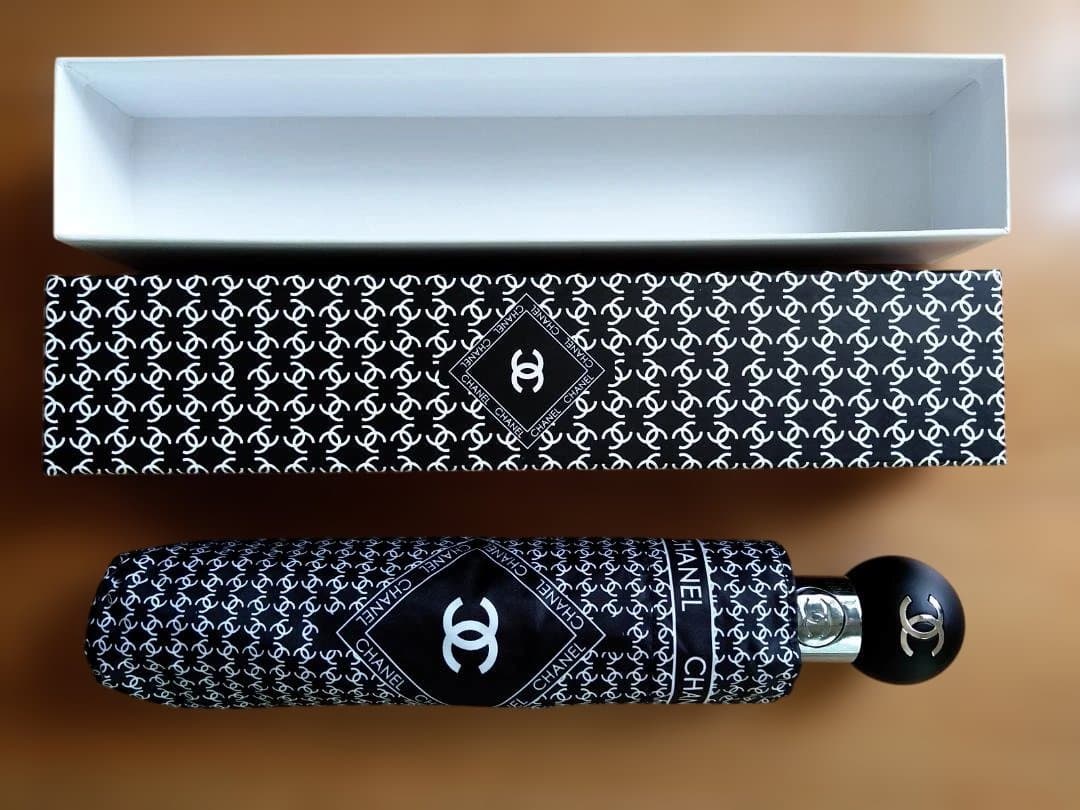 CHANEL 折りたたみ傘 ブラック 自動開閉ボタン有り