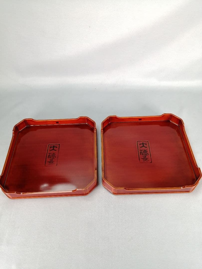 【茶事道具】春慶塗大徳寺重　弁当箱　主菓子　懐石道具370