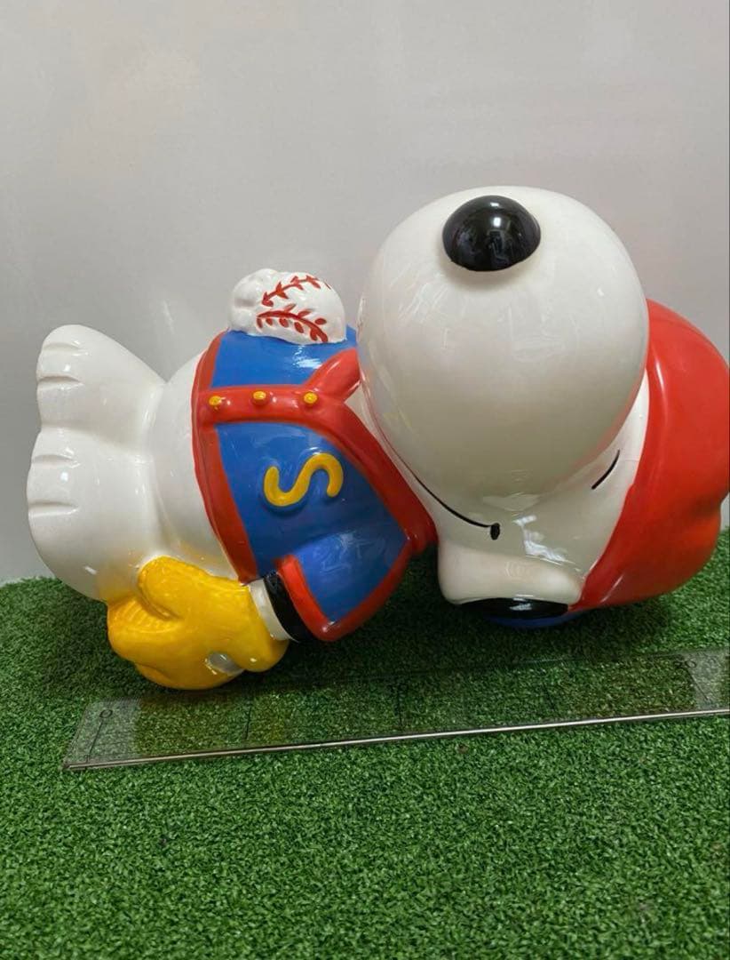 スヌーピー貯金箱陶器　大サイズ　置物　インテリア　野球フィギュア2点セット