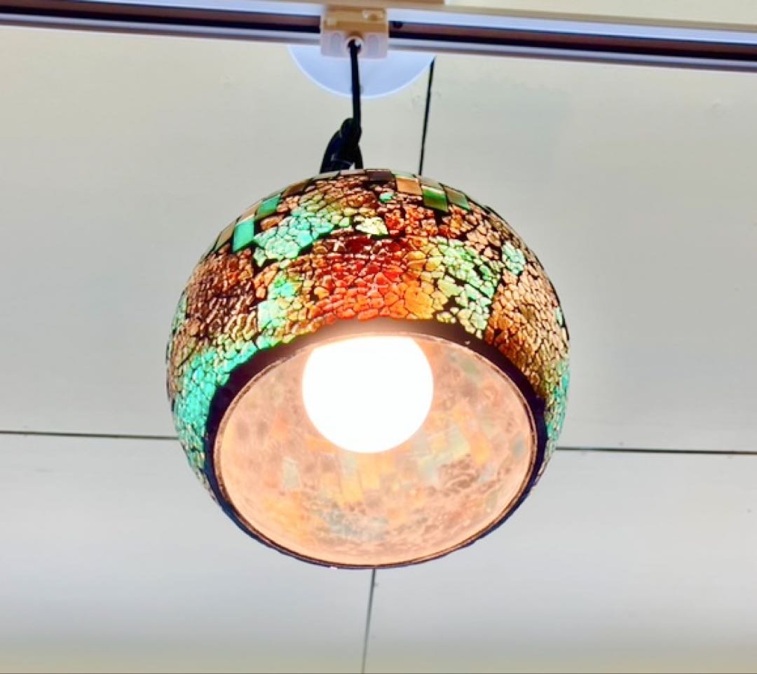ライト　照明　美品　ステンドグラス　ペンダントライト　モザイク　オシャレ