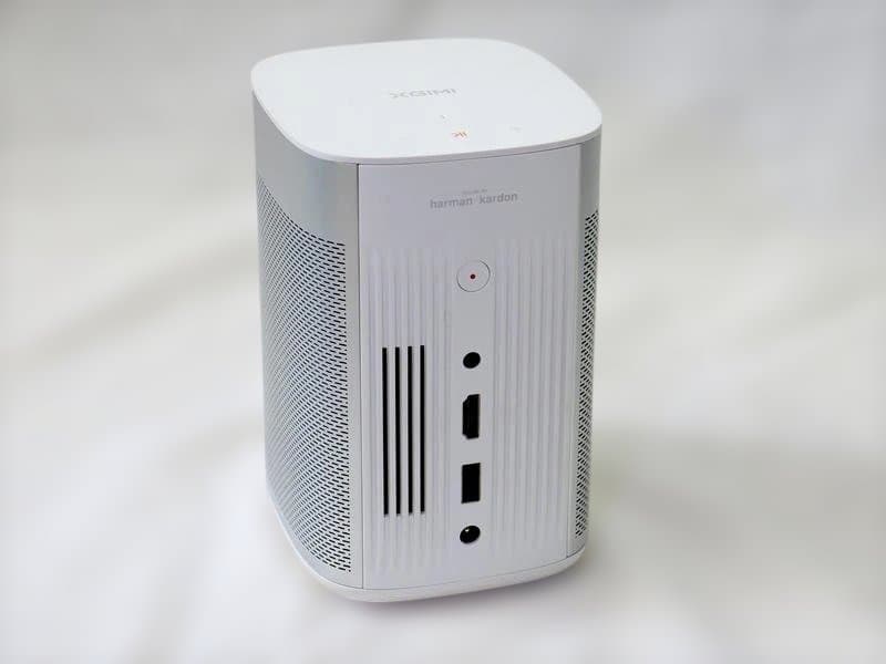 XGIMI MOGO AndroidTV搭載小型プロジェクター ４K対応