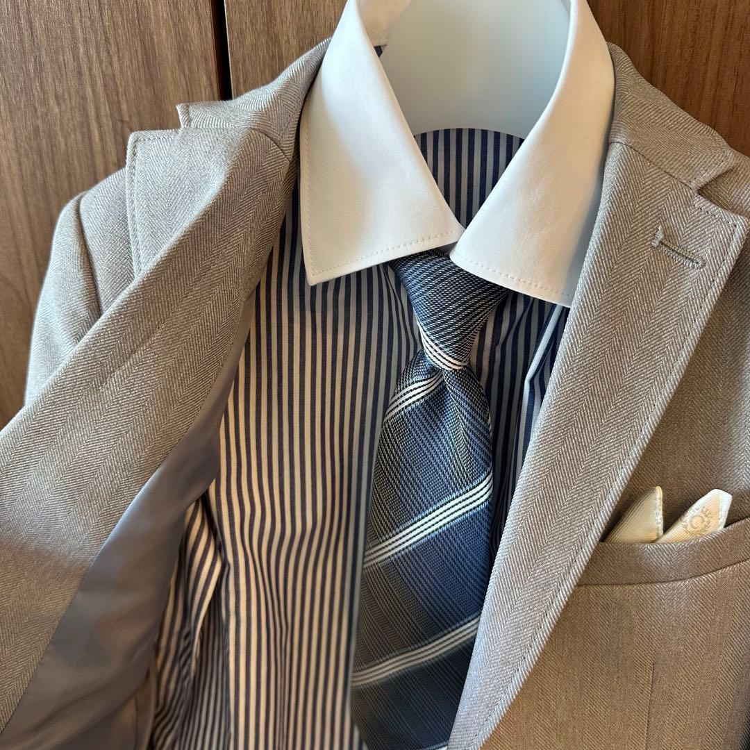 【美品】ショパン　キッズスーツ、シャツネクタイ　薄グレー　110