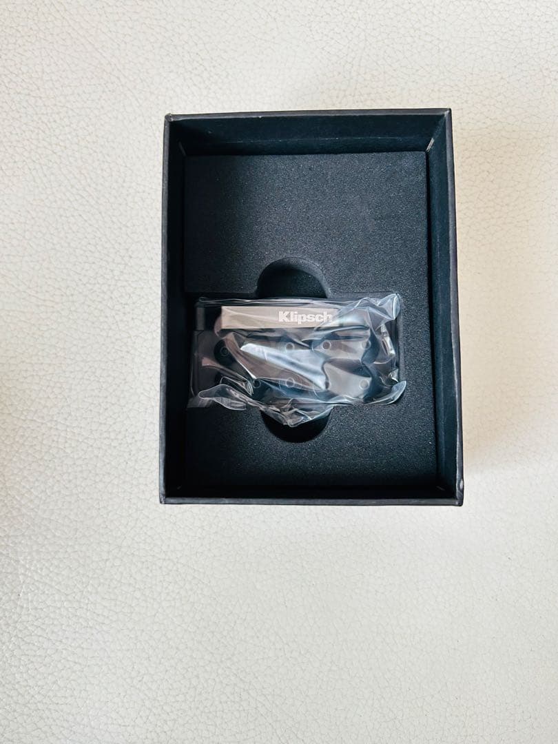 イヤホン Klipsch X20i