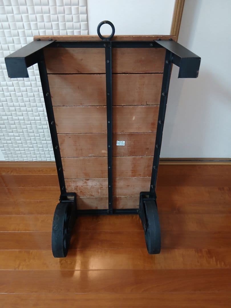 ジャーナルスタンダード　ブルージュドリーテーブル