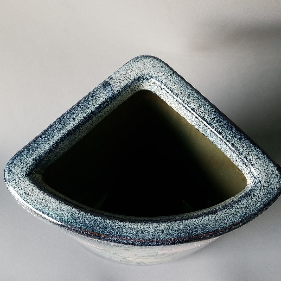 信楽焼傘立て  コーナー絵付け 高さ４７cm