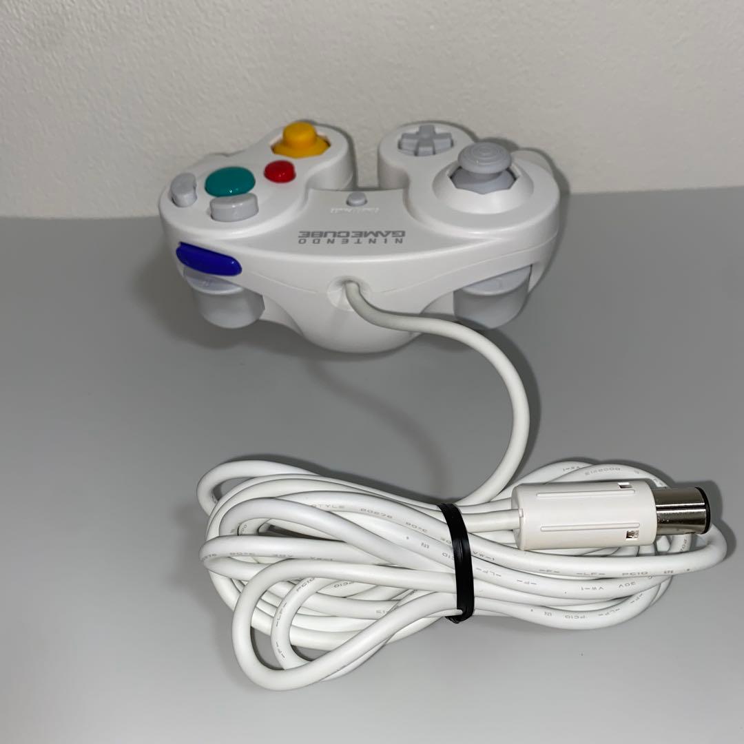 【GC】ゲームキューブ　コントローラ　ホワイト　2個