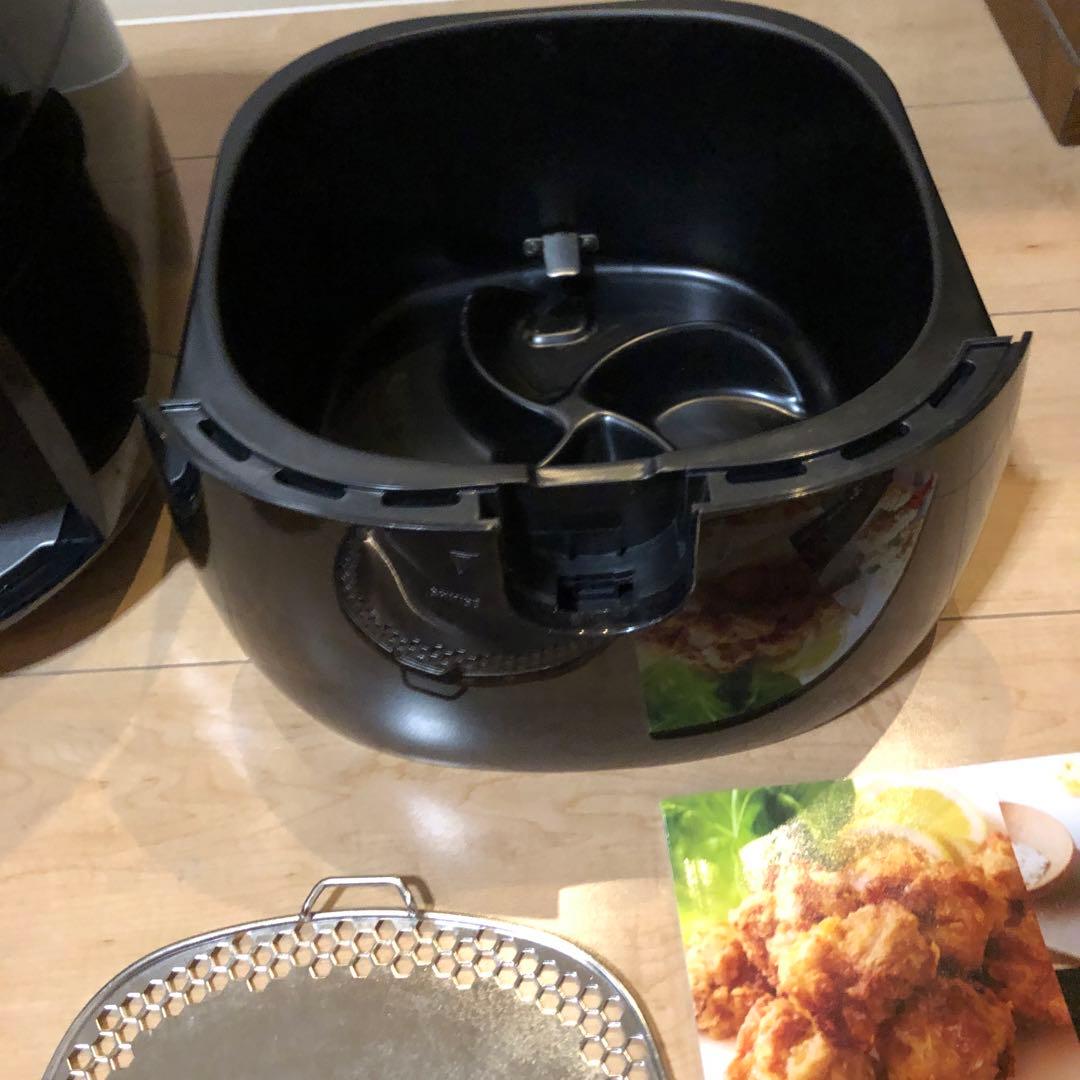 PHILIPS ノンフライヤー 黒　専用箱あり