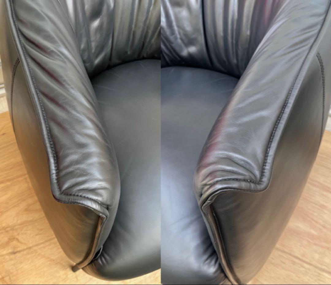 モダンスタイル　ラウンジチェア　① 本革張り　ミッドセンチュリー　シングルソファ