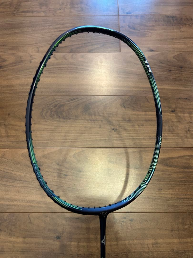 ミズノ アクロスピード 01 アクセル バドミントンラケット