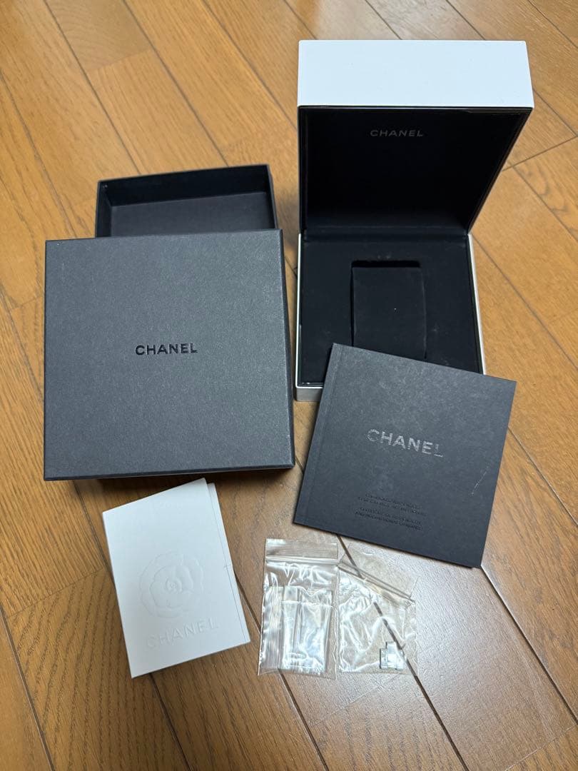 CHANEL J12 セラミック 腕時計部品 ギフトボックスセット