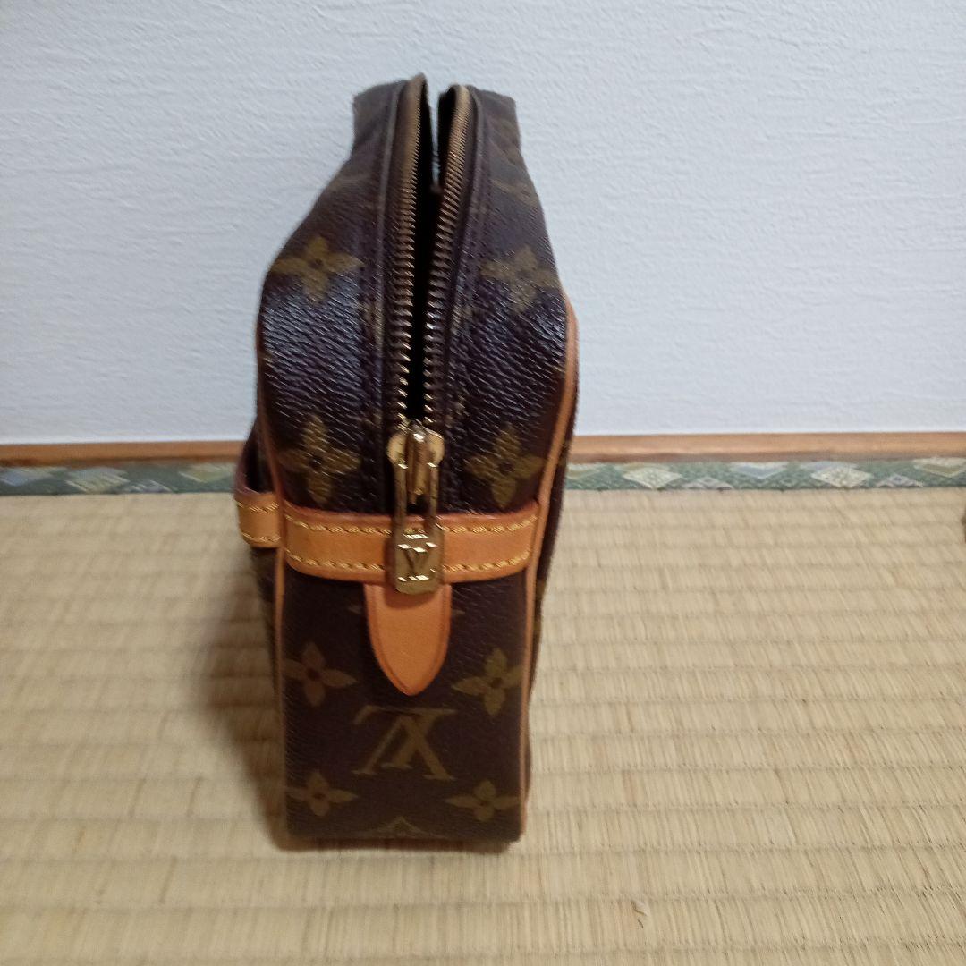 ルイヴィトンクラッチバッグ