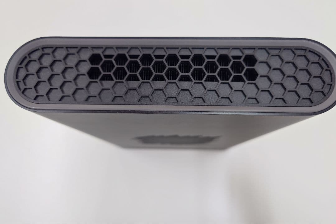 ONEXGPU2 eGPU（AMD Radeon RX 7800M/12GB ）