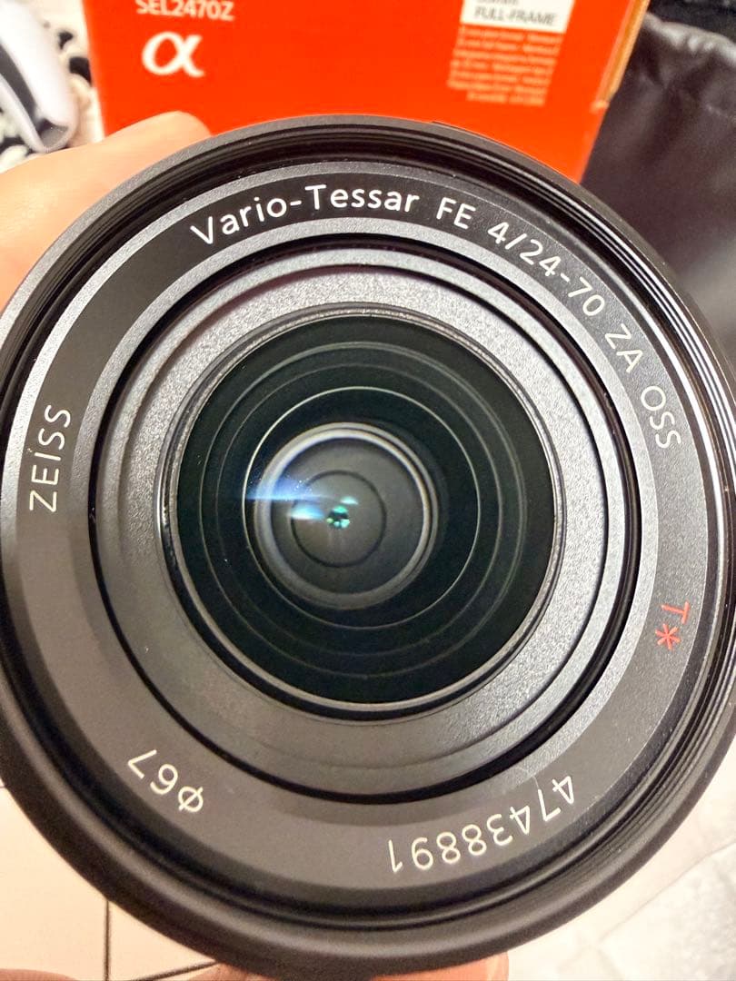 レンズ(ズーム) Vario-Tessar T*FE 24-70mm F4 ZA OSS SONY